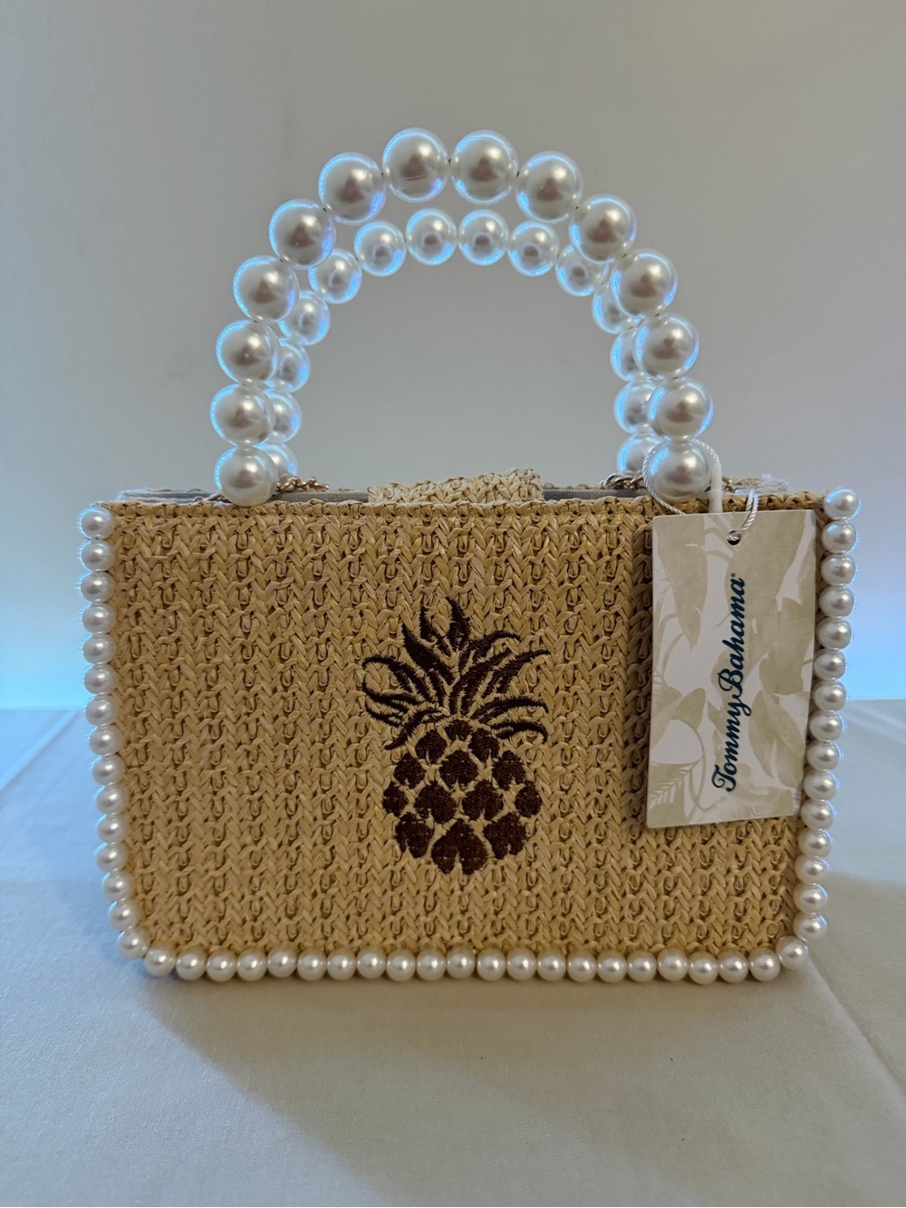 Tommy Bahama Straw Pineapple Pearl-Handle Tote in Natural